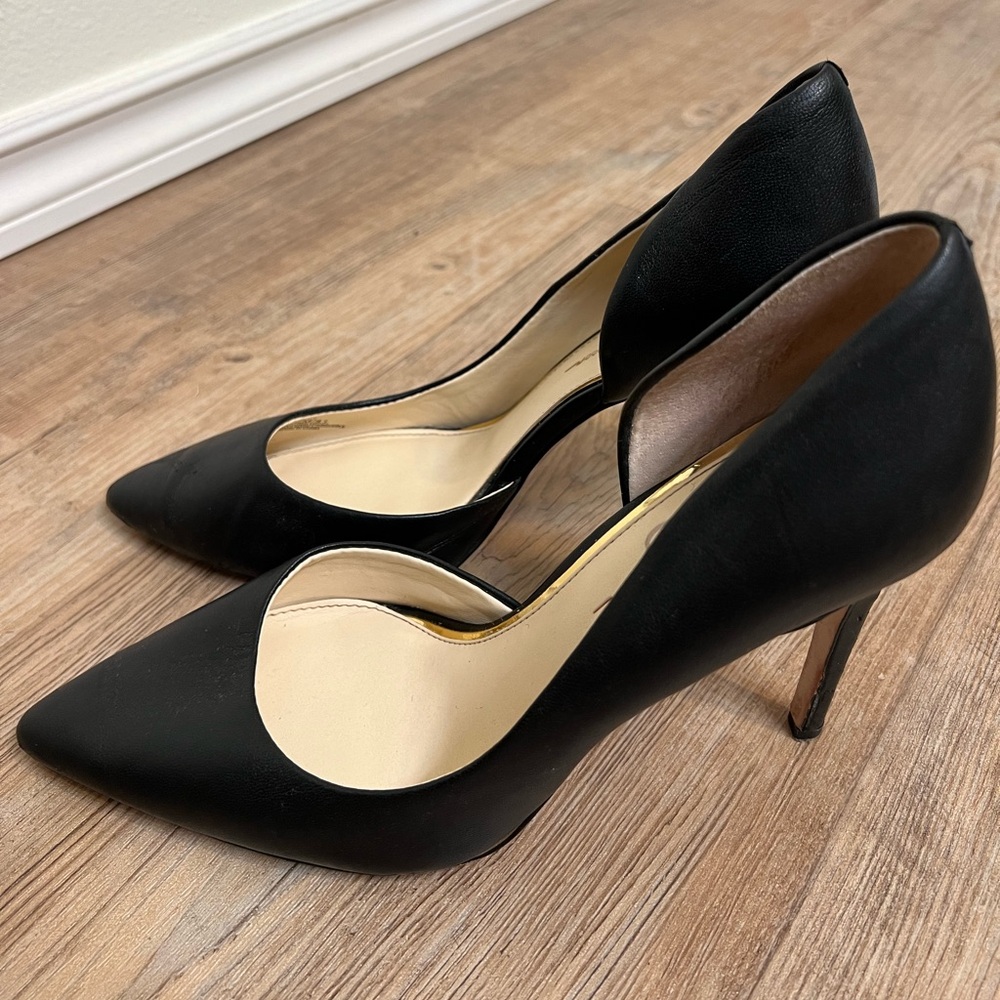 Jessica Simpson Paryn D’Orsay Black Pumps
